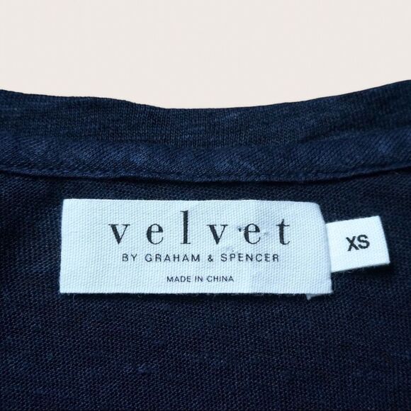 VELVET BY GRAHAM & SPENCER | Women’s Ombre Linen Knit Emerald Tee Ink Blue​​ - Picture 3 of 4
